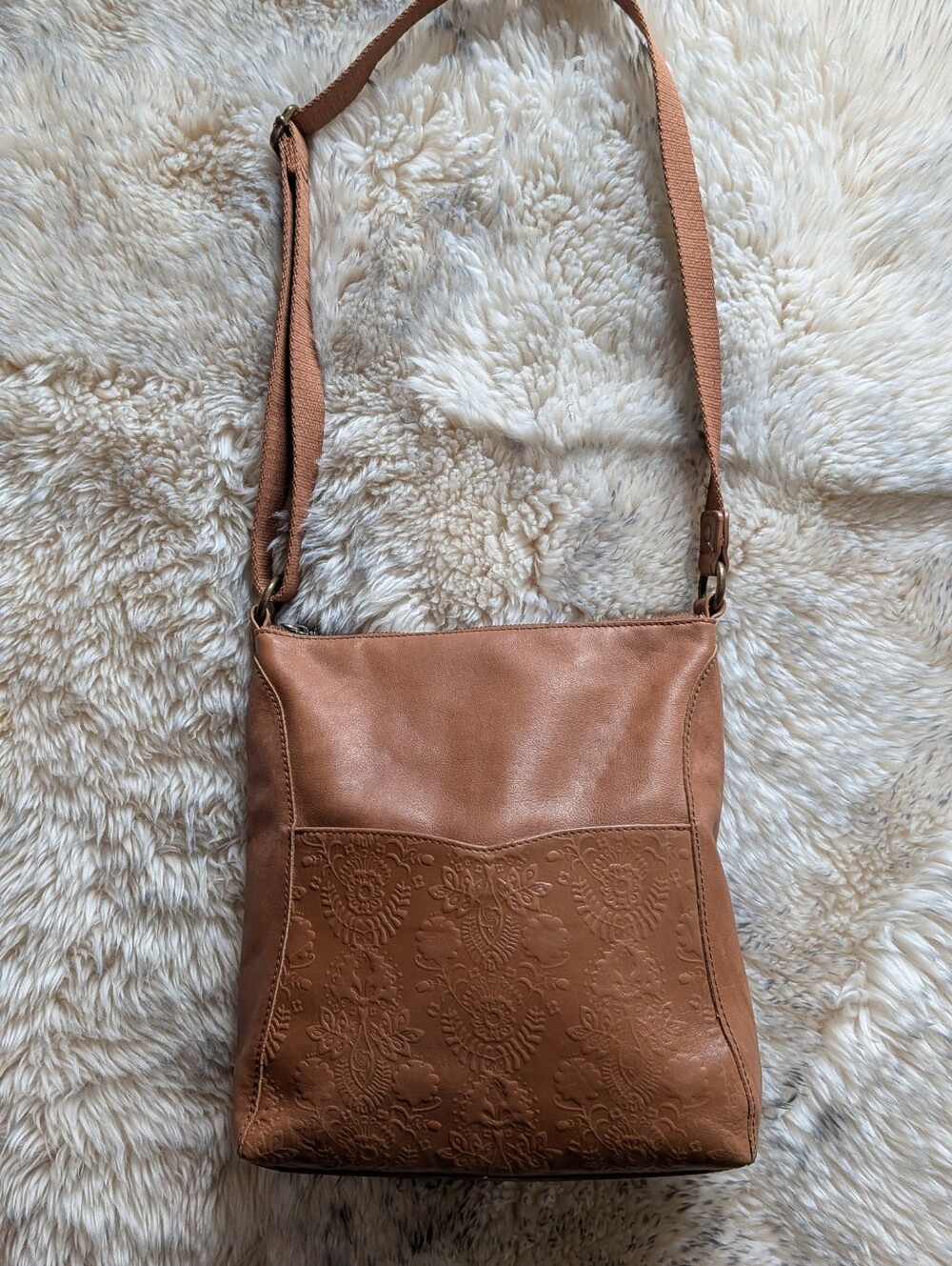 The Sak Classic Brown Women's Crossbody Bag